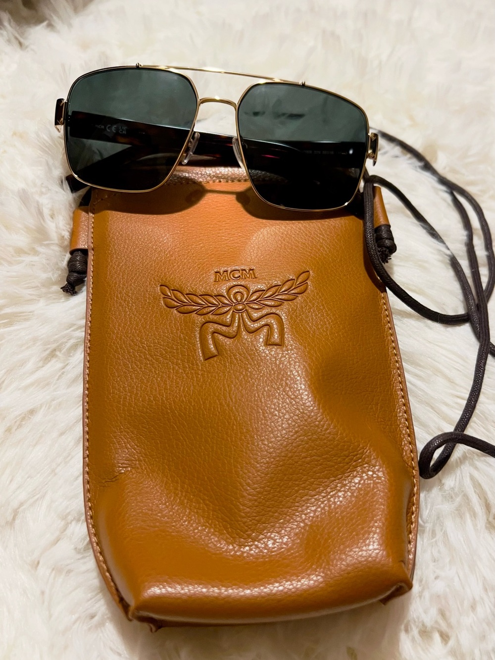 MCM Worldwide MW0008  Unisex Authentic Sunglasses with pouch